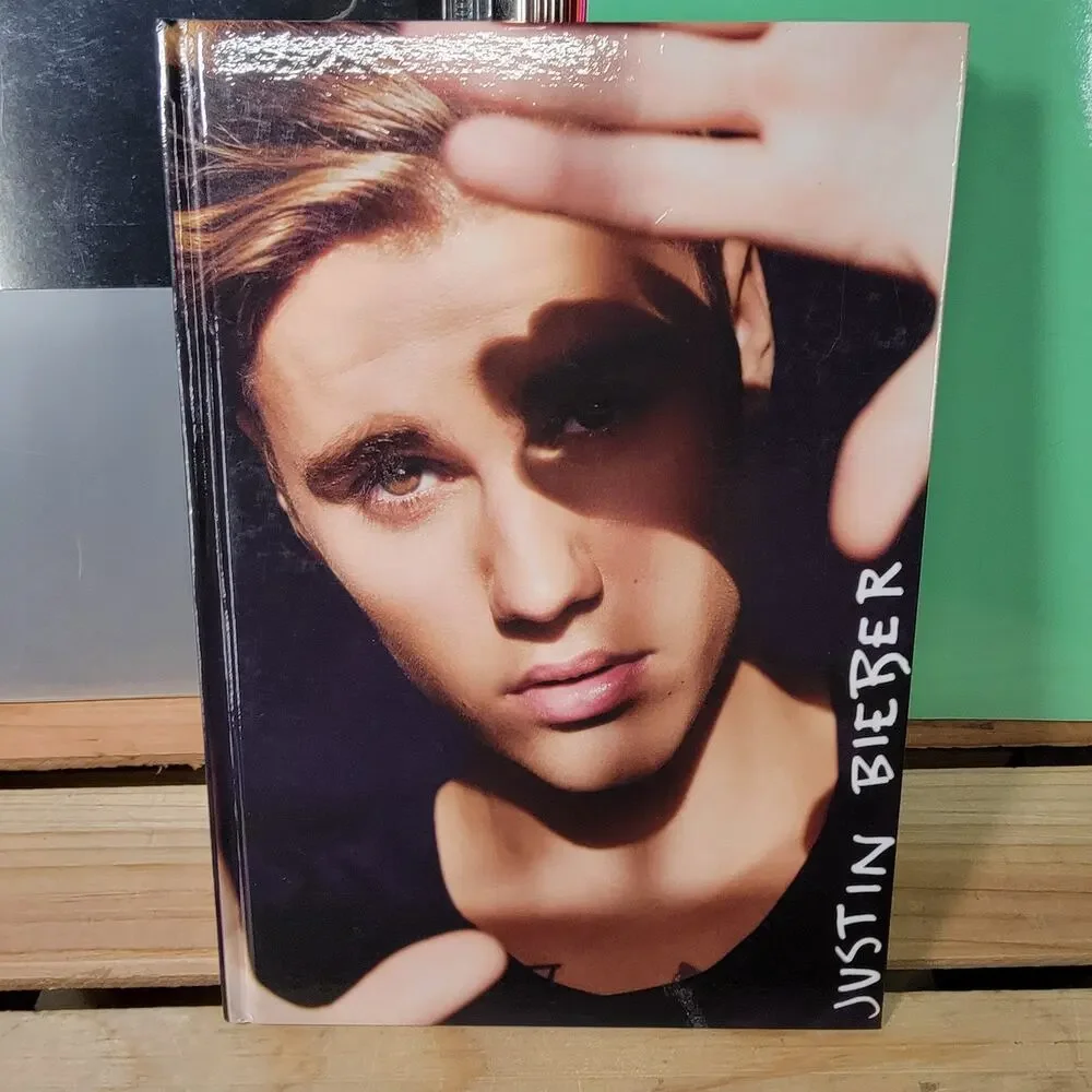Justin Bieber Brown Binder w/ Dividers & Journal